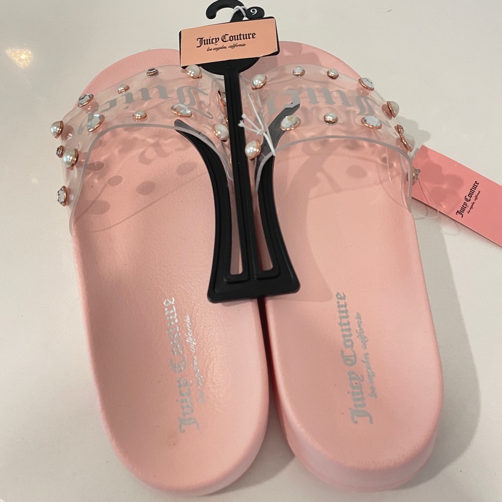 Juicy Couture Light Pink Slides / New with Tags